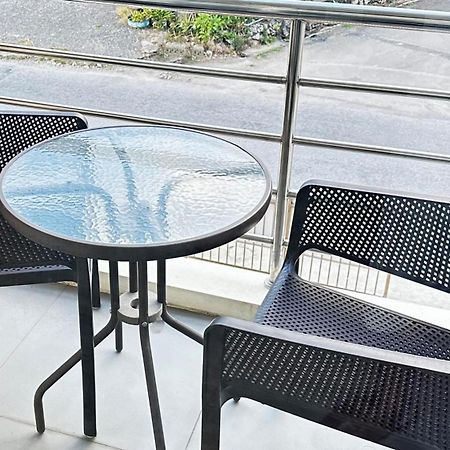 Auriflex House Bed and Breakfast Krabi town Buitenkant foto