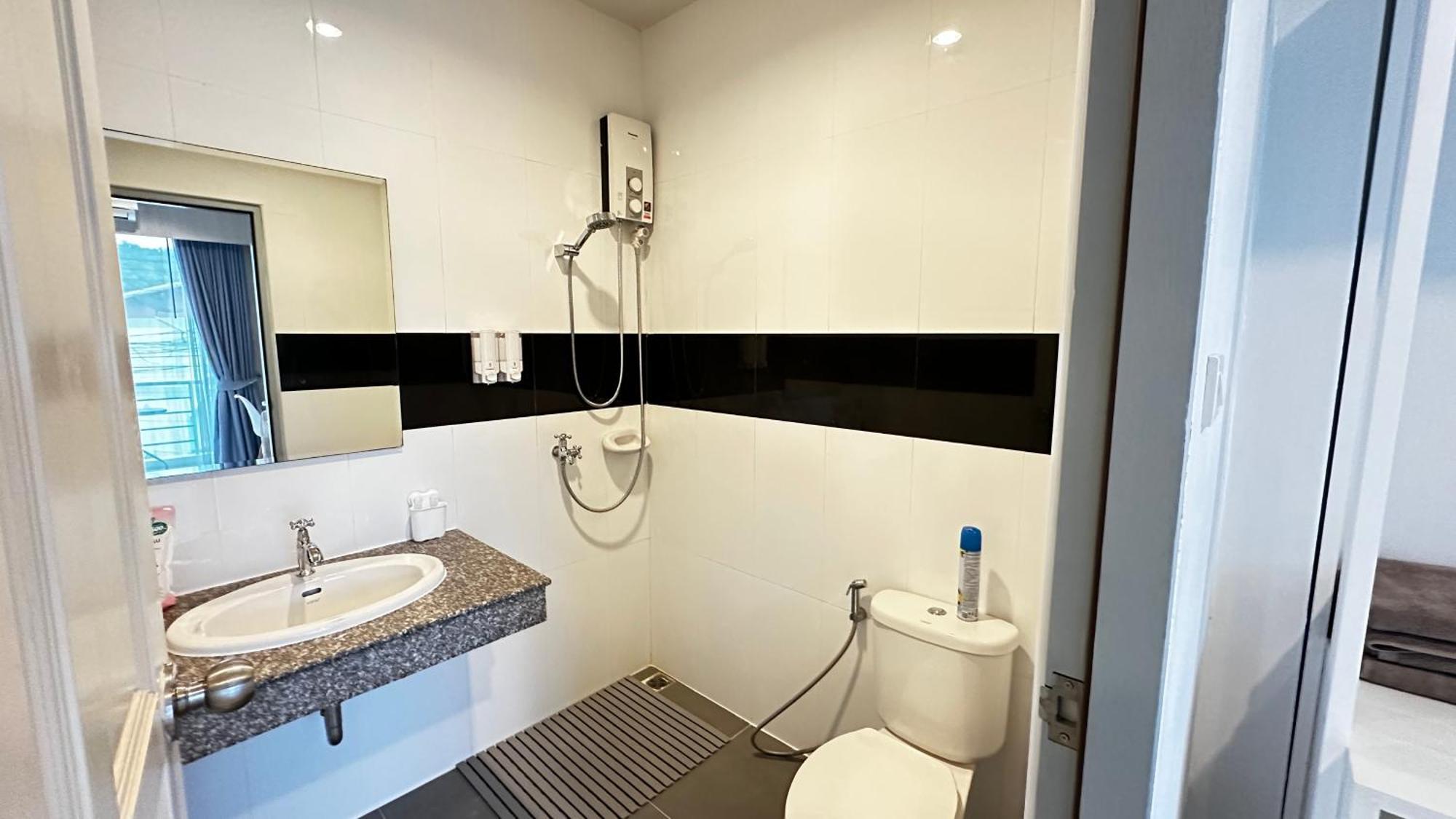 Auriflex House Bed and Breakfast Krabi town Buitenkant foto